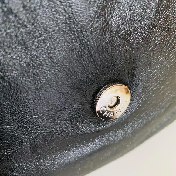 Authentic Vintage Chanel Lambskin 31 Flap bag Medium Black - Picture 8 of 16